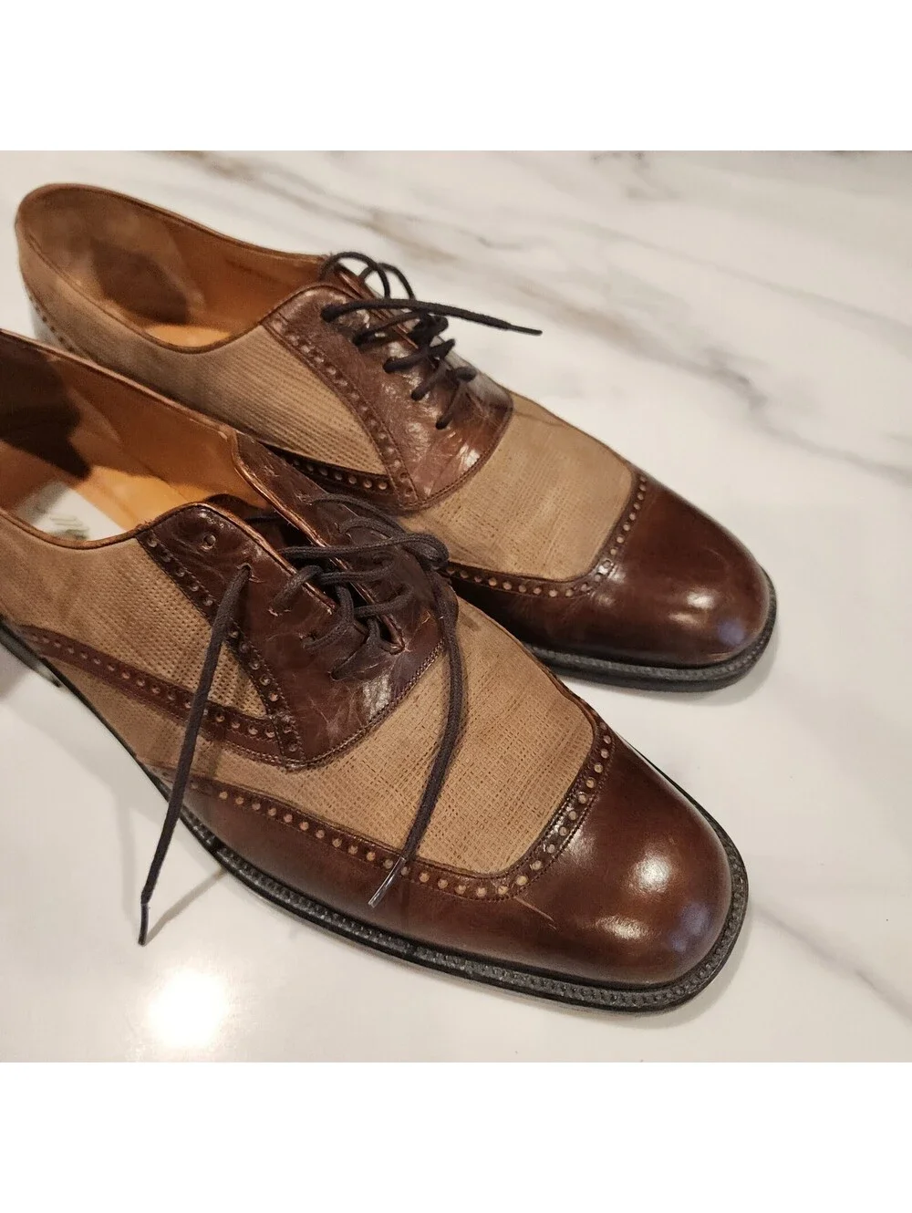 Mezlan Brown Two-Tone Cap Toe Oxford Dress Shoes – Men's Size 11.5